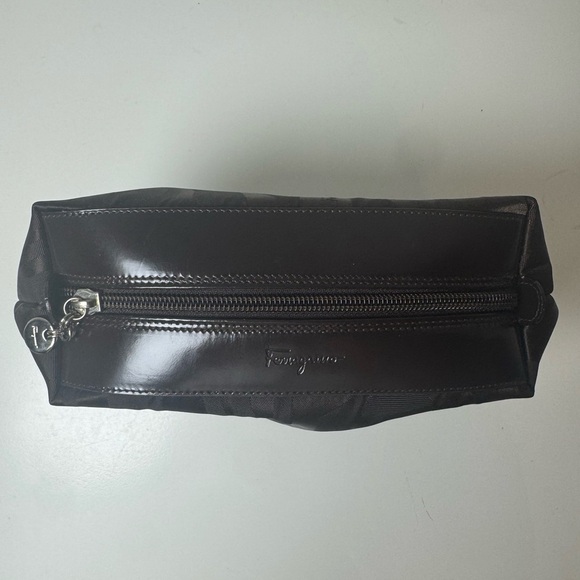 Salvatore Ferragamo Canvas Nylon & Leather Brown Cosmetic Toiletry Travel Pouch - Picture 6 of 10